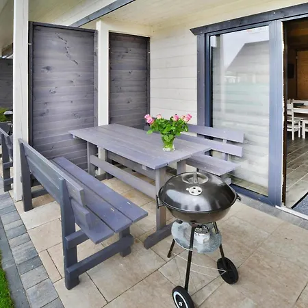 Cottage By Siano Ty Beach With Sauna, Cleaning Included Sianozety